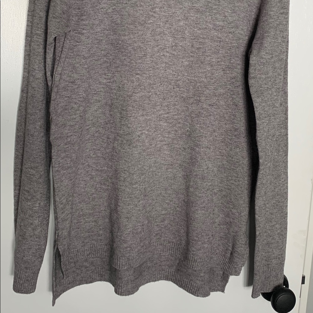 Turtle neck - Picture 2 of 2